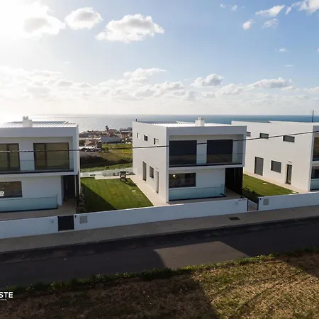 Villa Sony - Quaint By The Ocean With Pool *