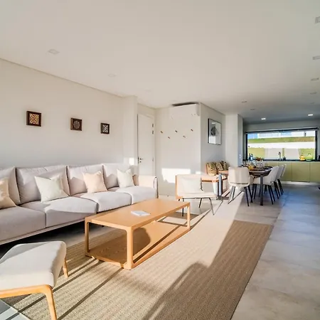 Sony - Quaint By The Ocean With Pool Villa