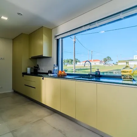 Sony - Quaint By The Ocean With Pool