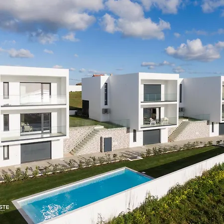 Sony - Quaint By The Ocean With Pool Ericeira