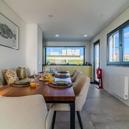 Sony - Quaint By The Ocean With Pool * Ericeira