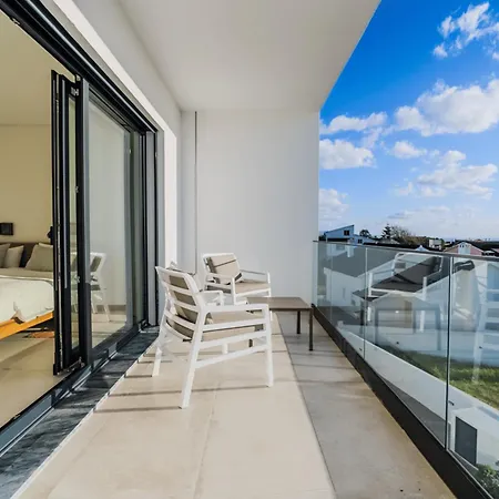 Sony - Quaint By The Ocean With Pool Ericeira
